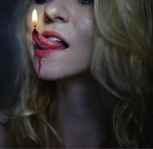 也许与她心理学专业的背景有关，Rachel Baran的作品对情绪的把控十分的准确，没有令人恐慌的画面，也没有令人不适的惊悚。Rachel Baran的作品现已登上国际各大摄影网站与书籍封面，她甚至还接到了海外的工作委托。